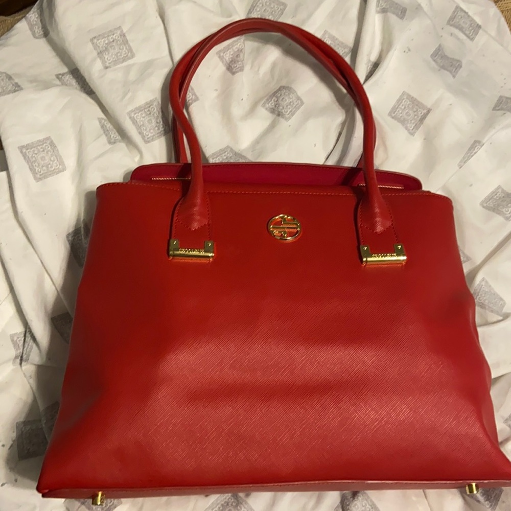 Apple red gold accent bag
